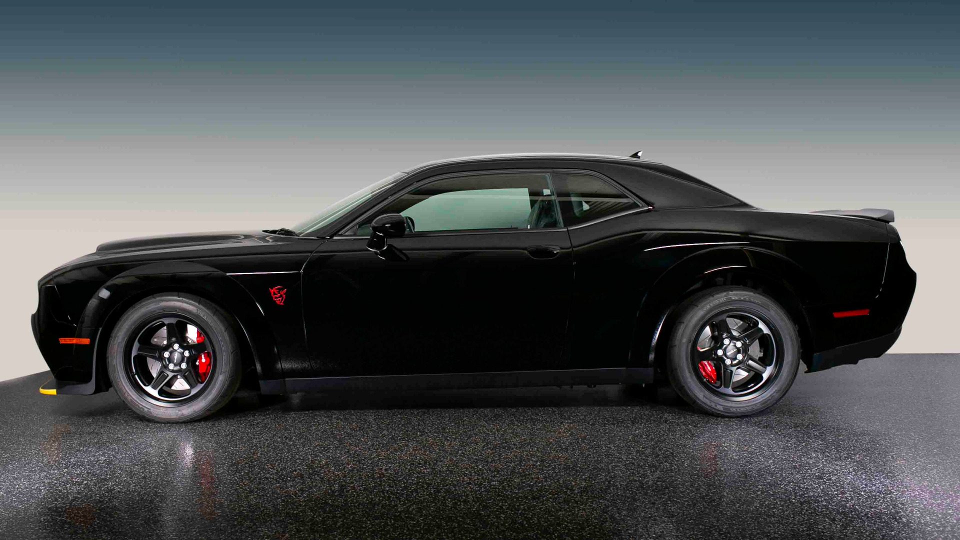 photo 2018 Dodge Challenger Srt Demon Interior used 2018 dodge challenger srt demon for sale 170 000 reggia auto group stock r1031