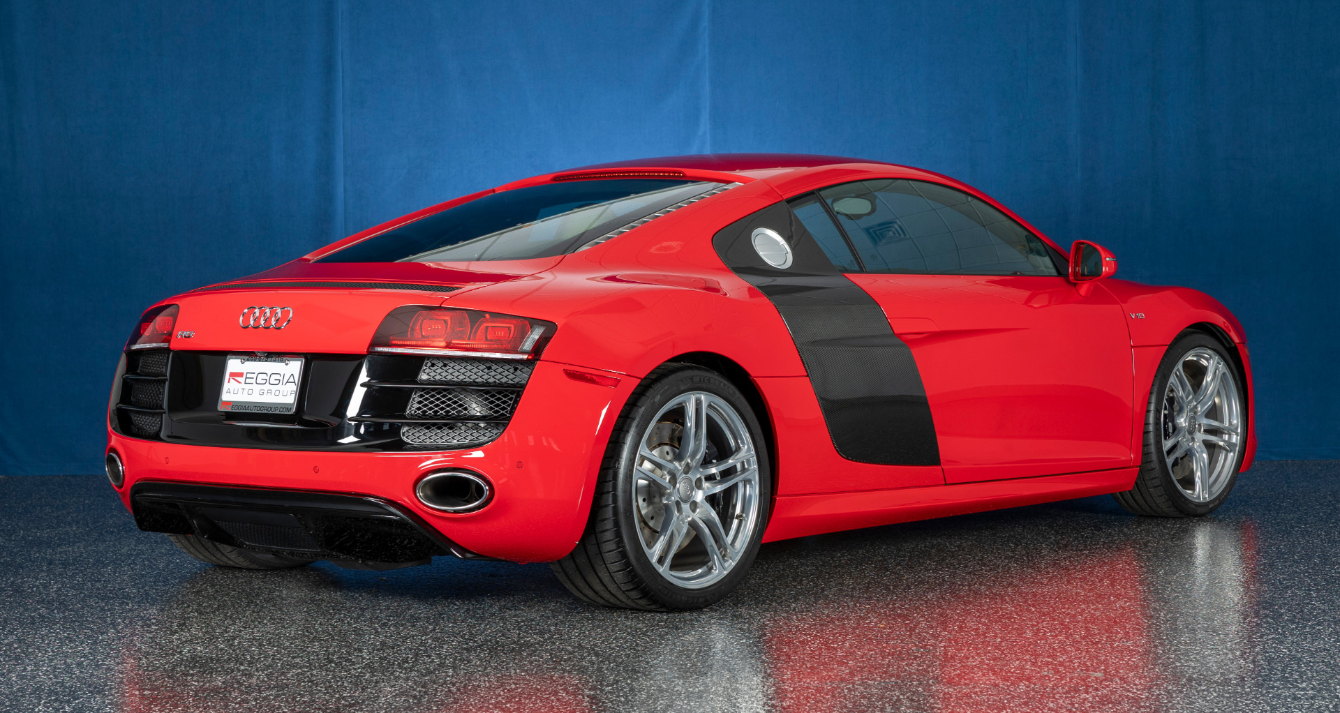 2010 Audi R8 5.2 Quattro photo 4