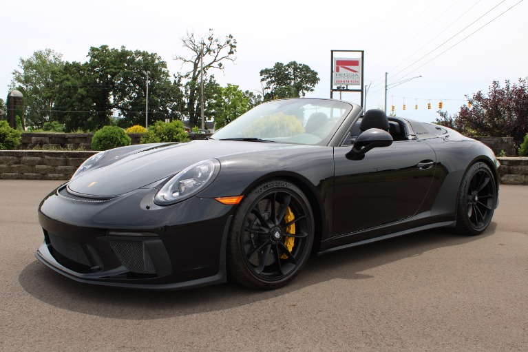 2019 PORSCHE 911