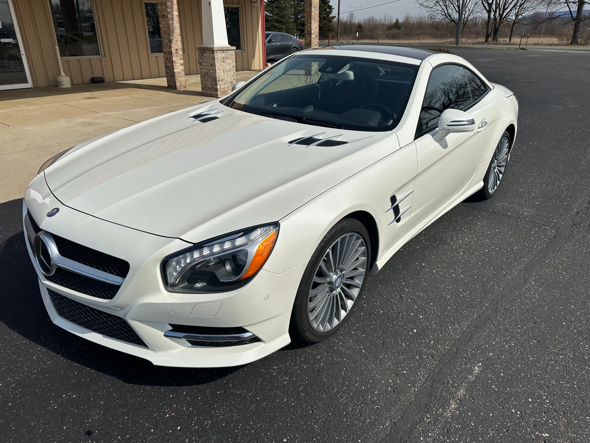 Used 2013 MercedesBenz SLClass SL 550 For Sale (Sold) Reggia Auto